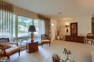 612 Latshmere Dr W, Harrisburg, PA 17109 - Photo 9