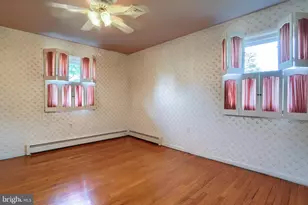 612 Latshmere Dr W, Harrisburg, PA 17109 - Photo 23