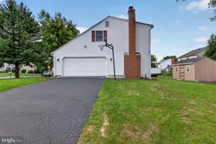 2224 Bradley Dr, Harrisburg, PA 17110 - Photo 39
