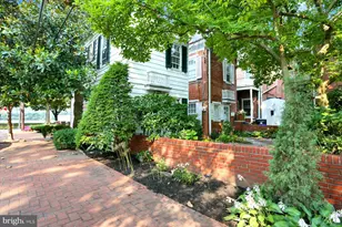 635 S Front St, Harrisburg, PA 17104 - Photo 27