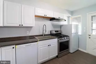 3214 N 6th St, Harrisburg, PA 17110 - Photo 13