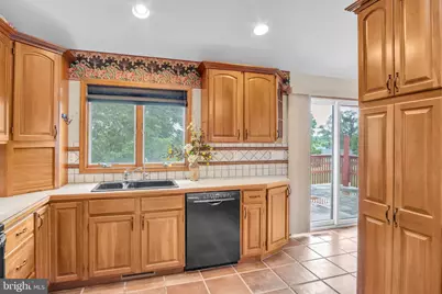 1301 Colonial Club Dr #C, Harrisburg, PA 17112 - Photo 11