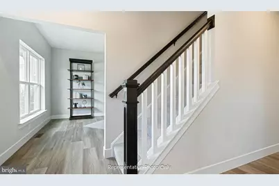 2501 Hawthorne Drive, Harrisburg, PA 17110 - Photo 3
