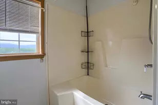 18 Midland Dr, Millersburg, PA 17061 - Photo 21