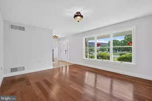 1704 Breckenridge Dr, Harrisburg, PA 17112 - Photo 7