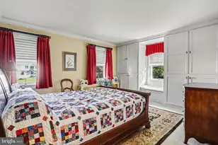 40 Cedar Ave, Hershey, PA 17033 - Photo 21