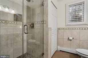 40 Cedar Ave, Hershey, PA 17033 - Photo 17
