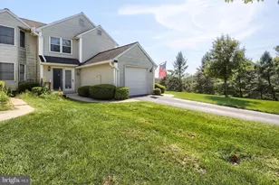 5688 Aberdeen Dr, Harrisburg, PA 17111 - Photo 1