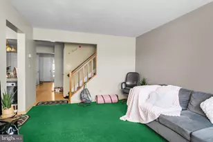 1937 Daybreak Cir, Harrisburg, PA 17110 - Photo 17
