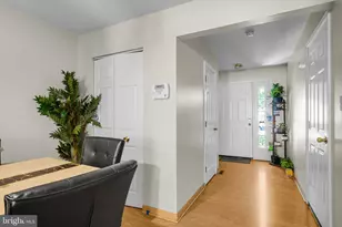 1937 Daybreak Cir, Harrisburg, PA 17110 - Photo 5