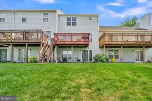 1937 Daybreak Cir, Harrisburg, PA 17110 - Photo 3