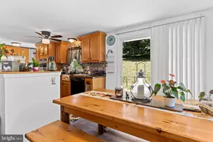 3212 Trinity Rd, Harrisburg, PA 17109 - Photo 9