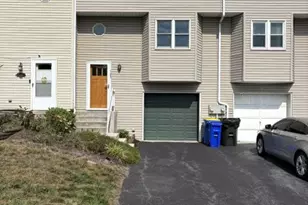 125 Chartwood Dr, Harrisburg, PA 17111 - Photo 1