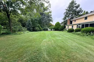 739 Lexington Ave, Hershey, PA 17033 - Photo 9