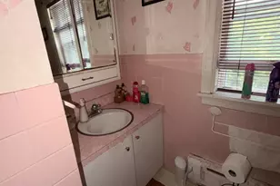 3806 Hillcrest Rd, Harrisburg, PA 17109 - Photo 15