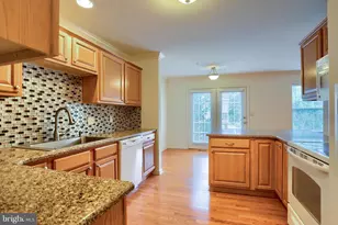 4287 Emily Dr, Harrisburg, PA 17112 - Photo 11