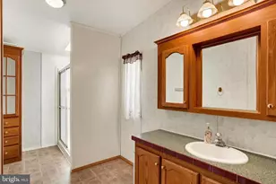 2023 Eshelman St, Middletown, PA 17057 - Photo 13