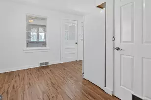 2611 Derry St, Harrisburg, PA 17111 - Photo 9
