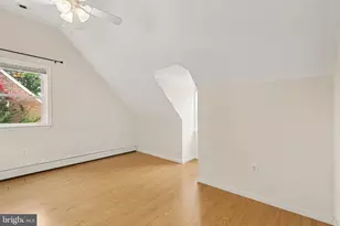 3221 Meadow Ln, Harrisburg, PA 17109 - Photo 9