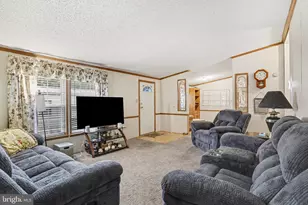 303 Dallas Dr, Grantville, PA 17028 - Photo 7