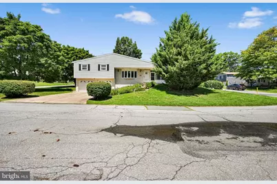 1440 Wanda Lane, Harrisburg, PA 17109 - Photo 5