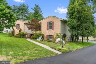 228 N Duke St, Hummelstown, PA 17036 - Photo 3