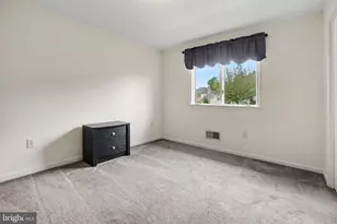2093 Fairway Ln, Harrisburg, PA 17112 - Photo 15