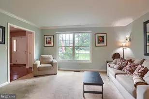 4079 Wimbledon Dr, Harrisburg, PA 17112 - Photo 9