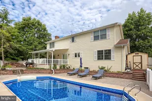 4079 Wimbledon Dr, Harrisburg, PA 17112 - Photo 33