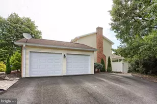 4079 Wimbledon Dr, Harrisburg, PA 17112 - Photo 57