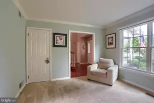 4079 Wimbledon Dr, Harrisburg, PA 17112 - Photo 11