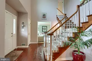 4079 Wimbledon Dr, Harrisburg, PA 17112 - Photo 9