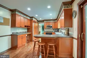 4079 Wimbledon Dr, Harrisburg, PA 17112 - Photo 13