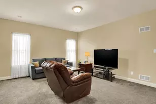 182 Meadowview Dr, Harrisburg, PA 17111 - Photo 5