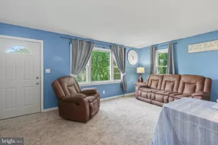 653 Hillside Ave, Hummelstown, PA 17036 - Photo 5