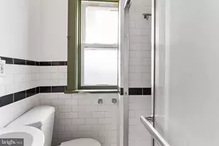 2041 Greenwood St, Harrisburg, PA 17104 - Photo 15