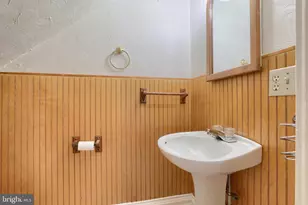 229 Cocoa Ave, Hershey, PA 17033 - Photo 17