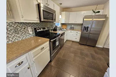 811 Mountain View Street, Harrisburg, PA 17112 - Photo 11