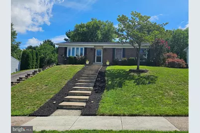 811 Mountain View Street, Harrisburg, PA 17112 - Photo 1