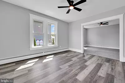 653 E Market Street, Williamstown, PA 17098 - Photo 9