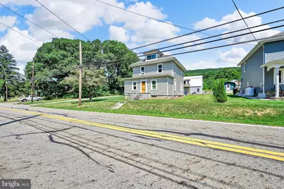 653 E Market Street, Williamstown, PA 17098 - Photo 5