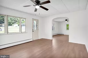 211 Oak St, Lykens, PA 17048 - Photo 5