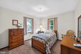 1355 Peiffers Ln, Oberlin, PA 17113 - Photo 13