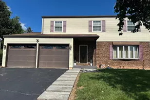 566 Thrush Ct, Harrisburg, PA 17111 - Photo 1