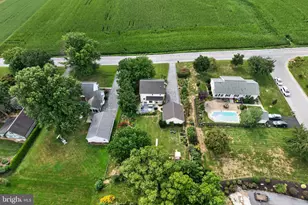 612 Nissley Dr, Middletown, PA 17057 - Photo 49