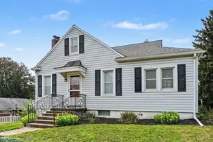 401 Wood St, Harrisburg, PA 17109 - Photo 1