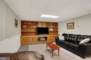 805 Leeds Ct, Harrisburg, PA 17112 - Photo 27