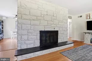 360 N Nyes Rd, Harrisburg, PA 17112 - Photo 9