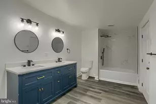 1523 Derry St, Harrisburg, PA 17104 - Photo 9