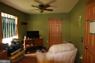 2151 Parkway W, Harrisburg, PA 17112 - Photo 13